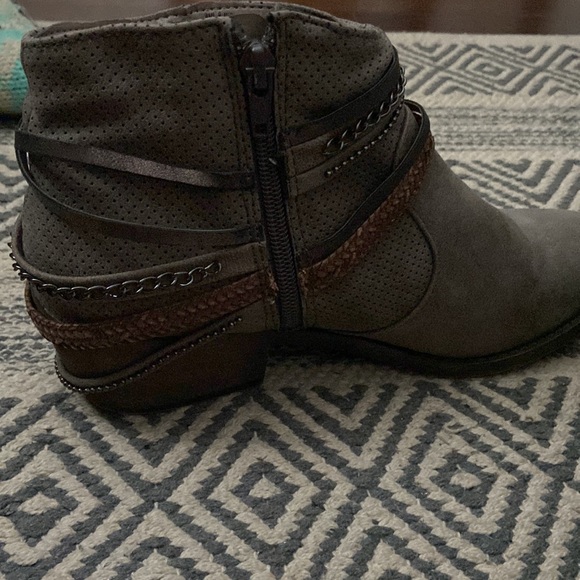 Ankle Booties - Picture 4 of 6